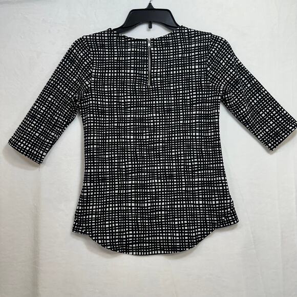 Bar III Women's XS Graphic Check Printed 3/4 Sleeve Top Blouse Formal Zip Back - Picture 5 of 8